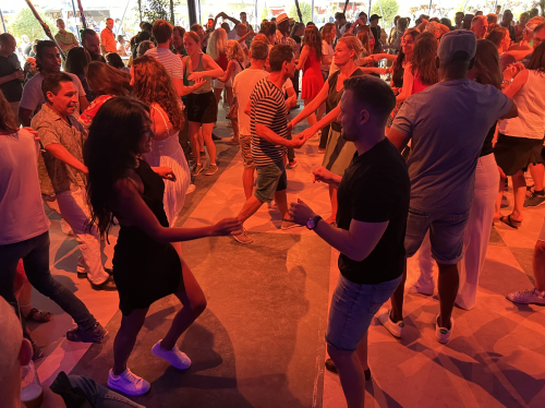 Salsa auf dem Sommer Tollwood Festival